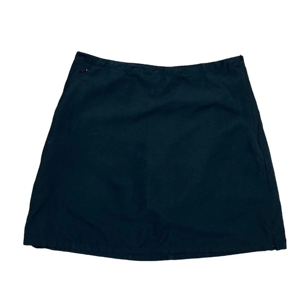 Patagonia Black Skorts Sz: 10